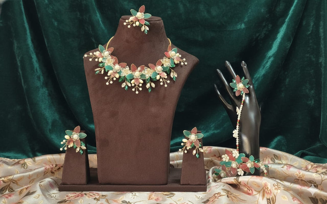 Red-Green Markis Petals Set (1 Necklace, 2 Ring Bracelet, 1 Pair of Earrings, 1 Maang Tikka)